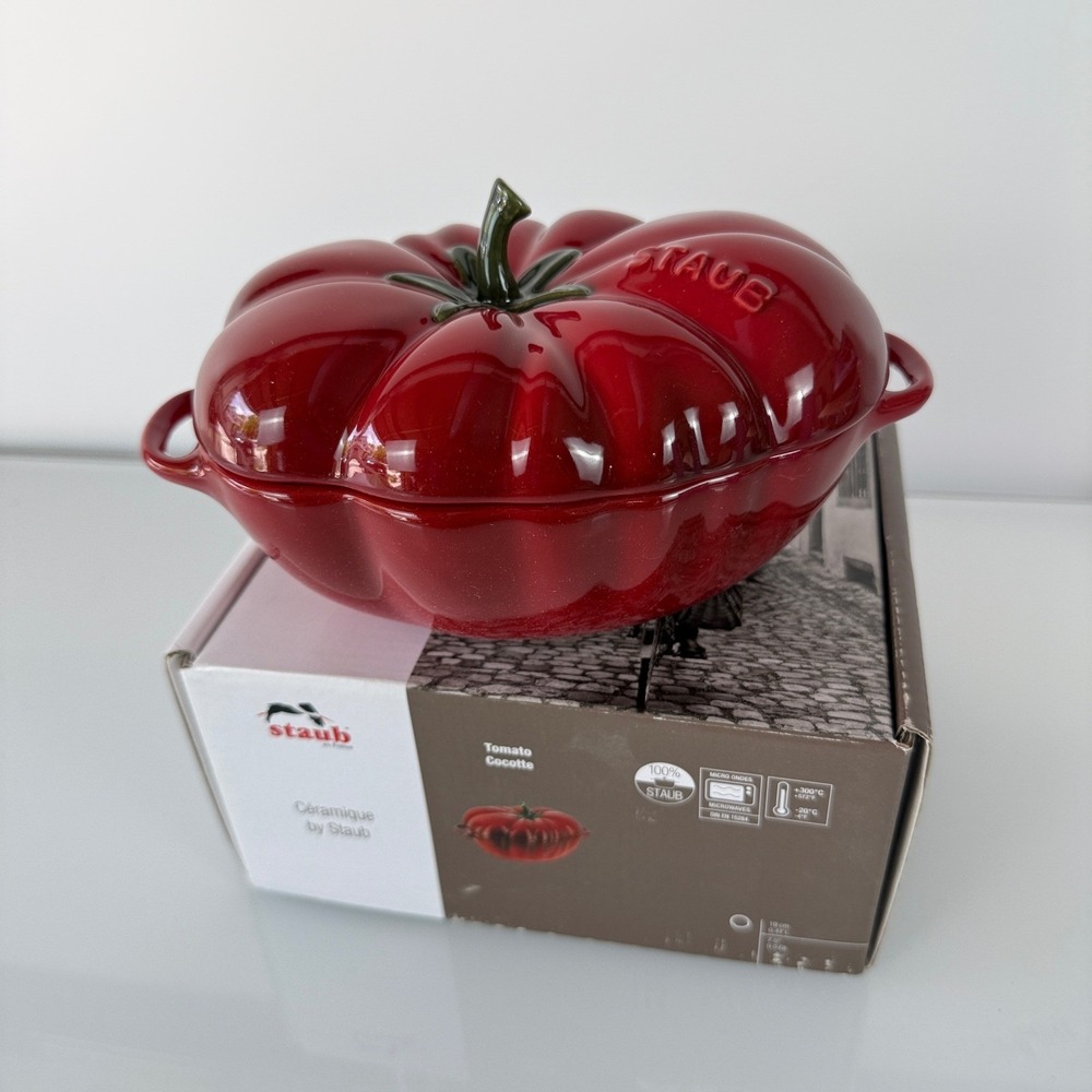 Staub Tomato Cocotte Ceramic 0.5 Qt Cherry Red Stoneware Dish 185335